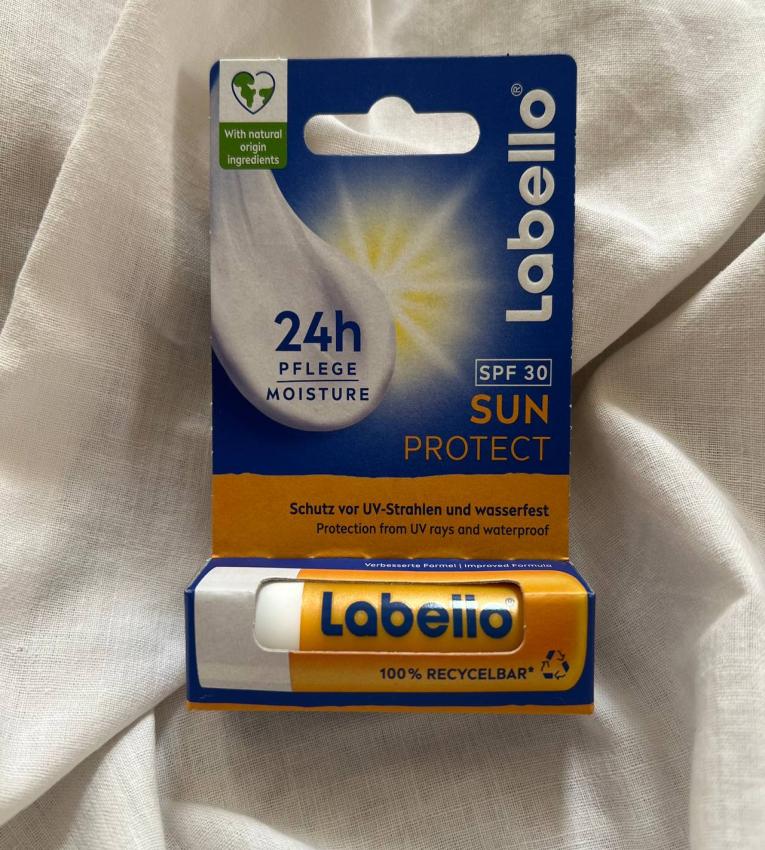 بالم لب لابلو Sun protect دارای spf30